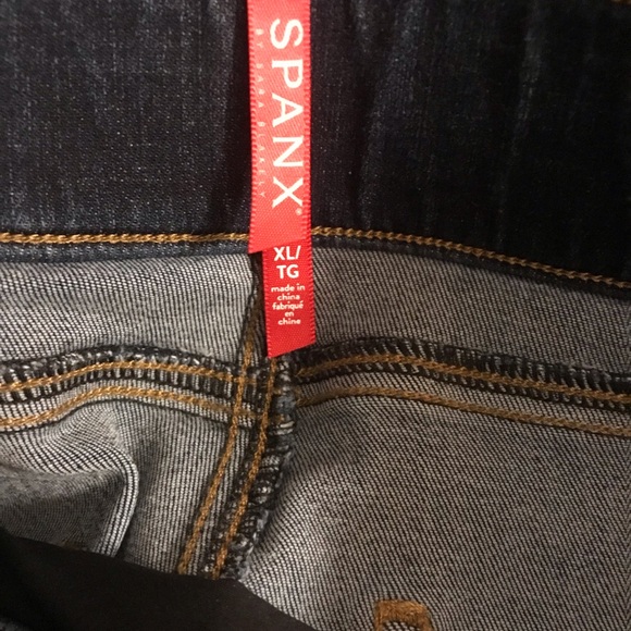 ❤️SPANX Jeans❤️ - Picture 7 of 7